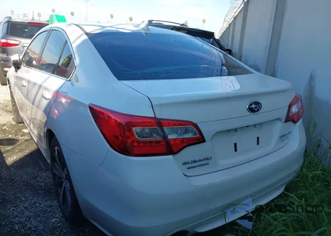 2016 Subaru Legacy 2.5I Limited z USA, uszkodzony, nr VIN 4S3BNAN61G3010221